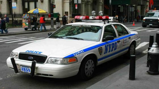راس شرطي أمريكي هدفا لرصاص مشتبه به في نيويورك