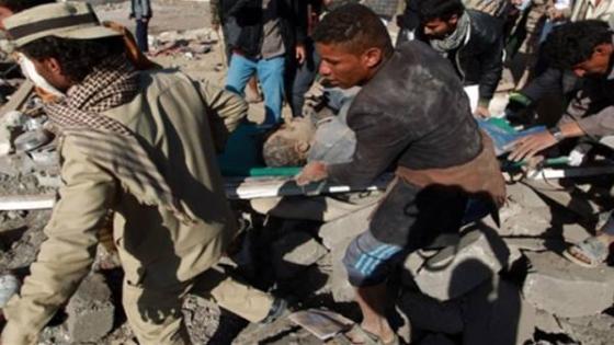 قتلى وجرحى بالعشرات جراء قصف عشوائي على النازحين في عدن